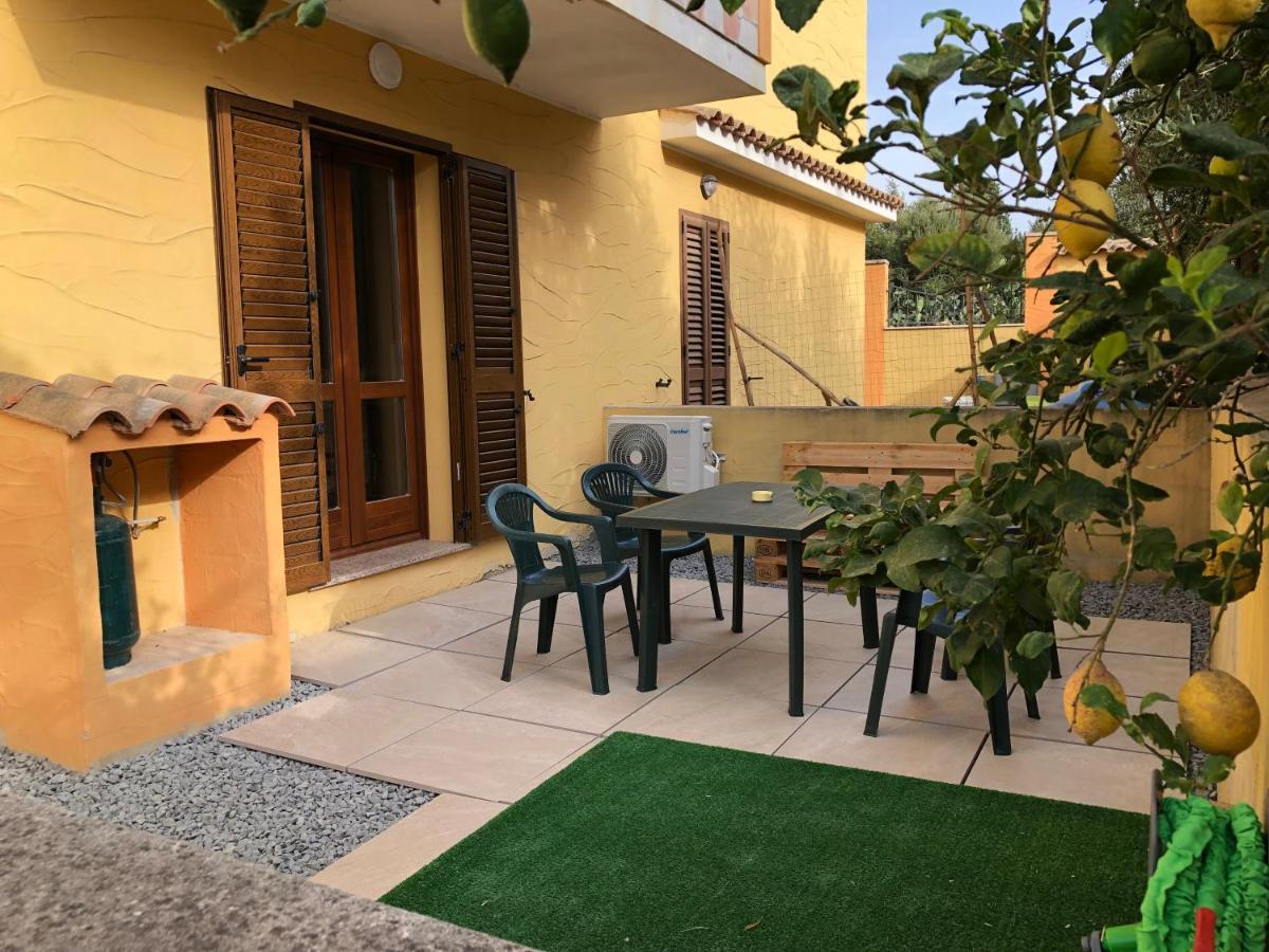 Апартаменты Casa Vacanze Al Parco Giba Экстерьер фото